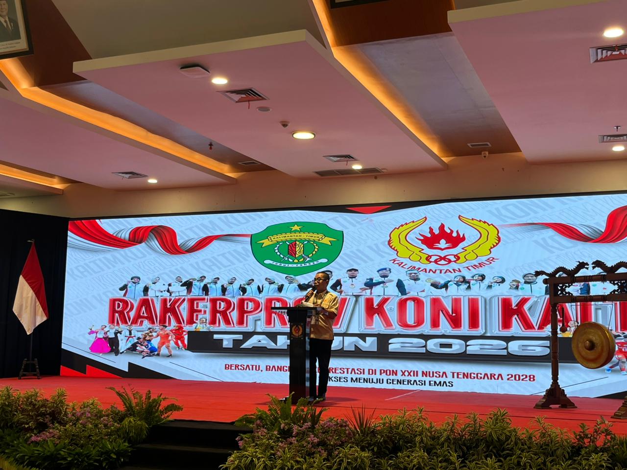 Rusdiansyah Aras dalam Rakerprov KONI Kaltim 2026 di Aula Tower Kadrie Oening, Sabtu (3/1). (FOTO NASYA/KP)