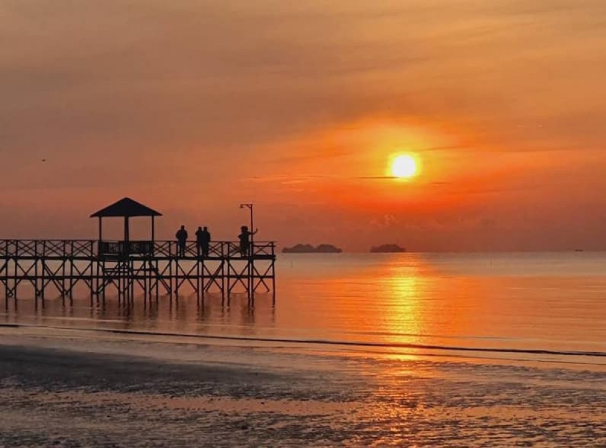 AMBALAT: Pemandangan Pantai Ambalat, Kecamatan Samboja, Kukar, yang menawan.