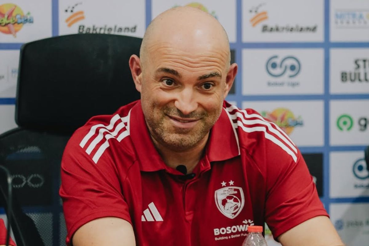 Persebaya Surabaya mulai era baru bersama Bernardo Tavares.