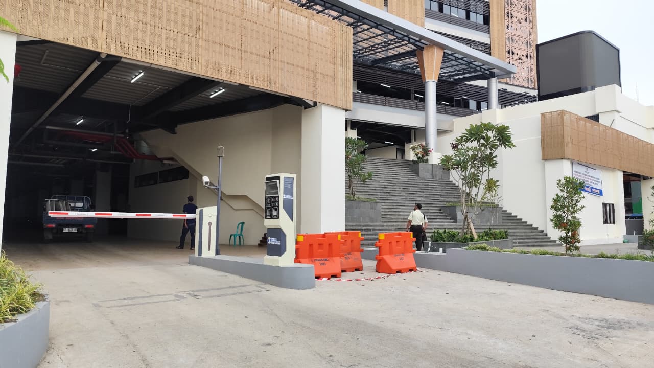 JALUR: Akses masuk kendaraan roda empat menuju area parkir gedung Pasar Pagi Samarinda yakni dari Jalan Gajah Mada, Kecamatan Samarinda Kota.