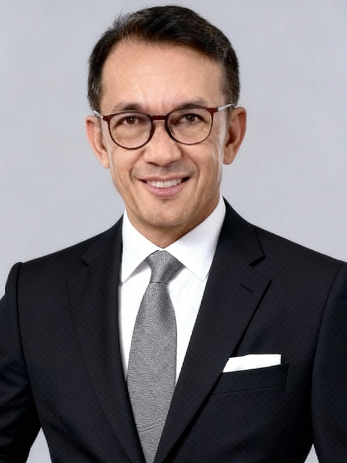 Dr Decky C. Kananto Lihu.