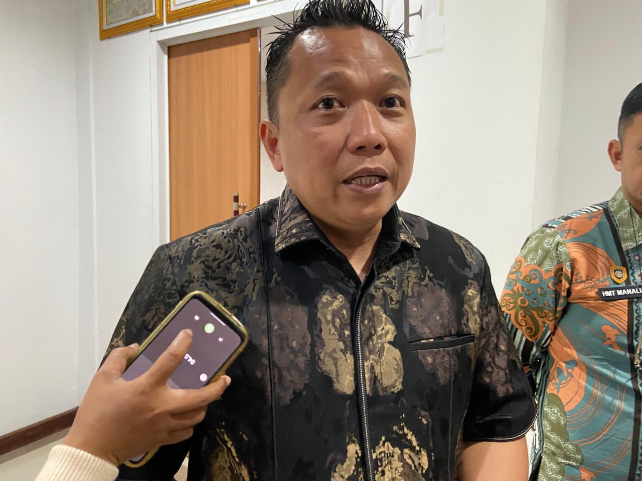 Deni Hakim Anwar