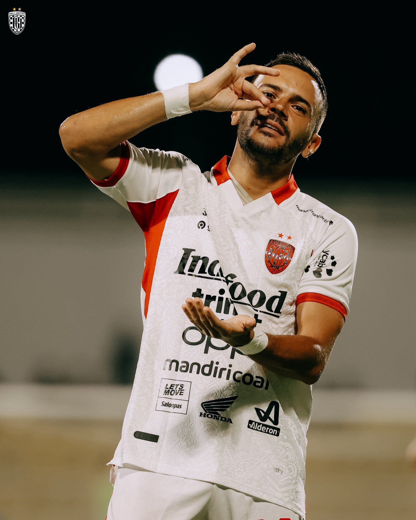 Mirza Mustafic mencetak gol cepat untuk keunggulan Bali United atas PSM. Sekaligus kandidat gol tercepat di Super League musim ini.
