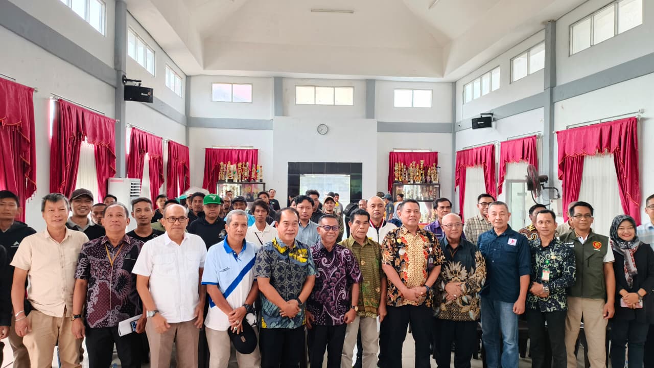 DLH Kota Samarinda menggelar pelatihan teknis operasional bagi calon operator sebagai persiapan pengoperasian insinerator di Kantor Camat Samarinda Ulu, Jumat (9/1/2026).