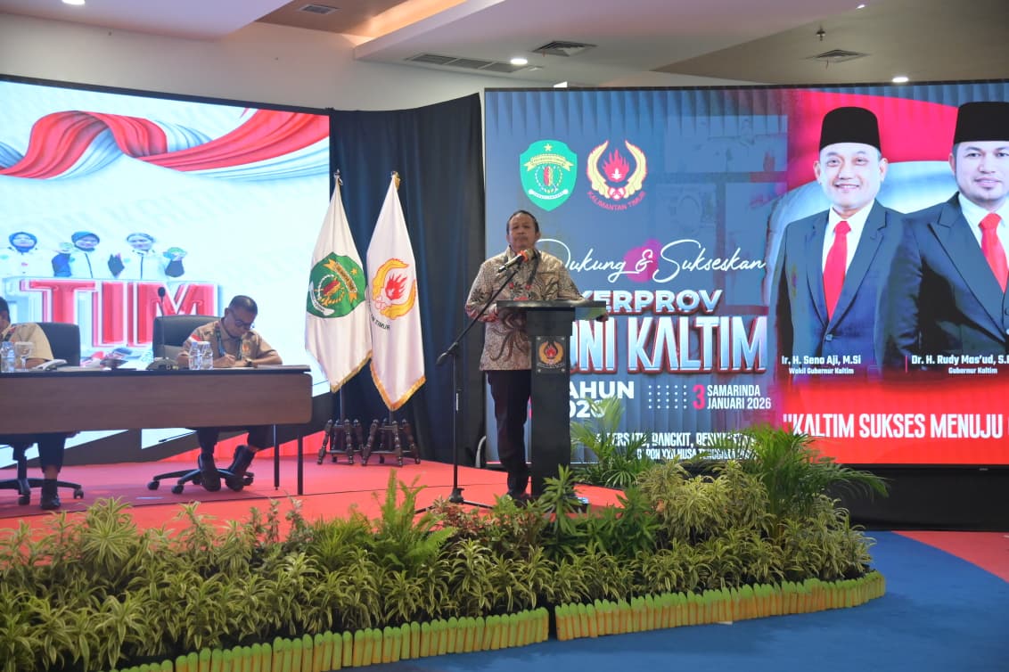 Ketua PJSI Kaltim, Muslimin, memberikan pandangan saat Rakerprov KONI Kaltim, 3 Januari 2026.