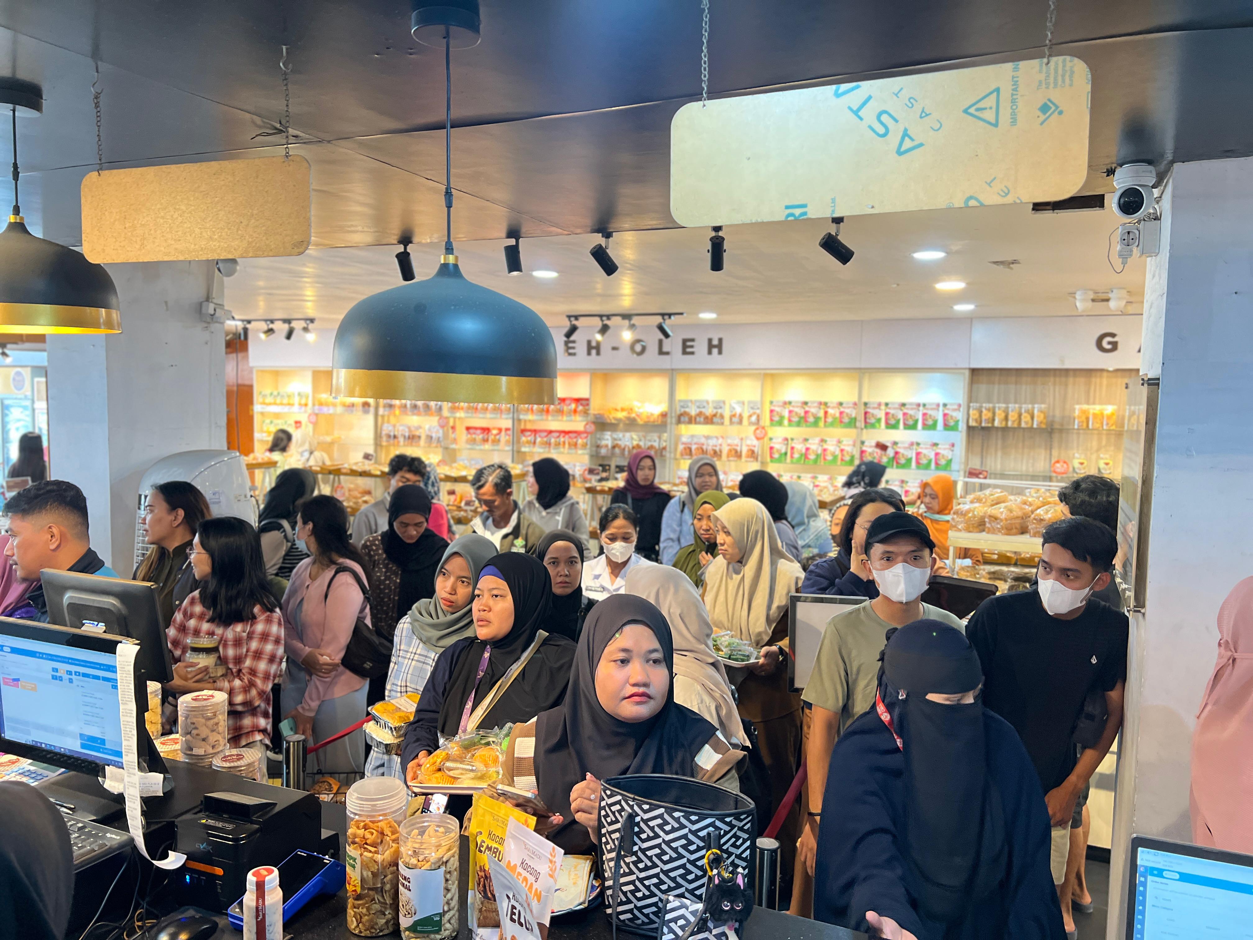 Nikmati sajian roti sari madu yang enak dan cocok untuk sarapan atau camilan.  &nbsp;    &nbsp;