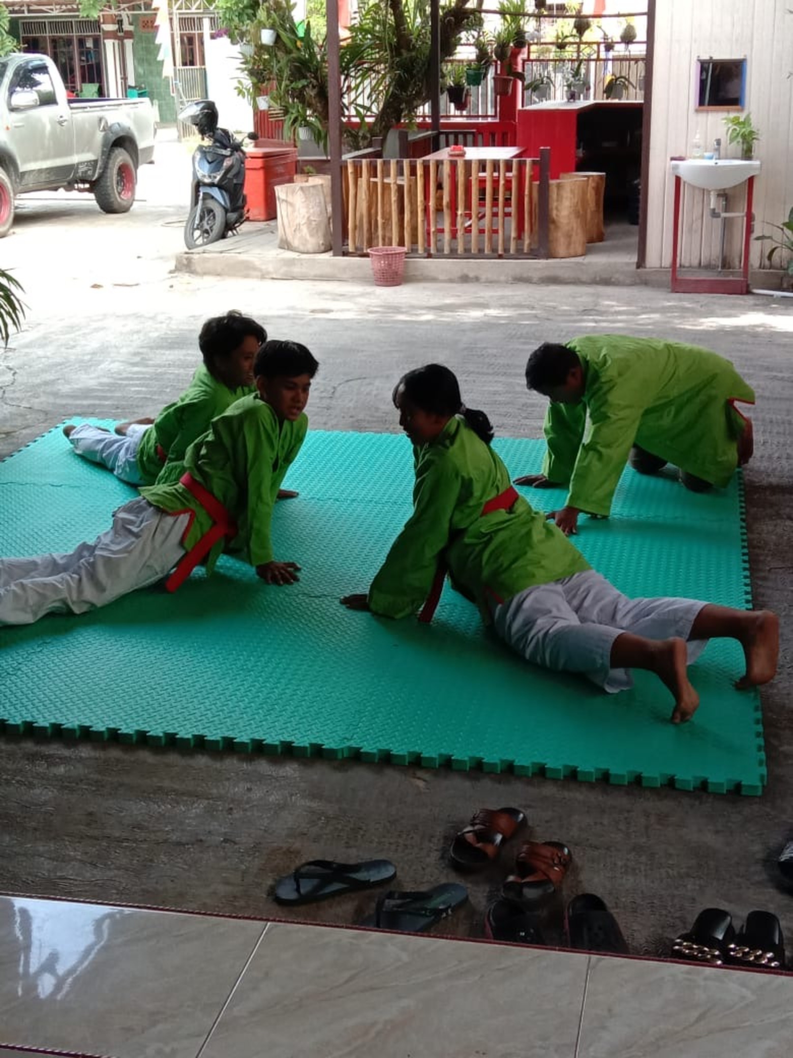 Atlet kurash Berau terus melakukan latihan rutin.