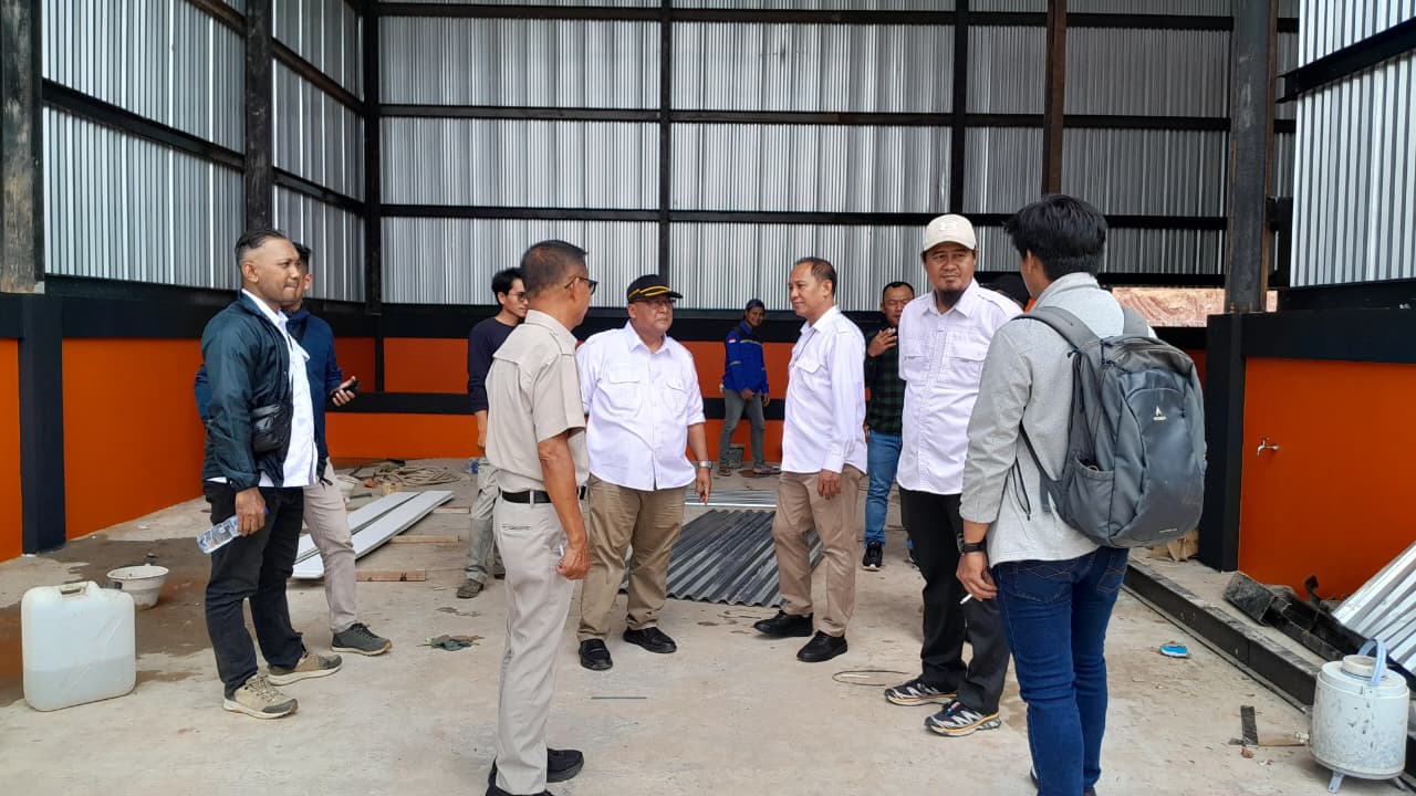 TINJAUAN: TWAP Samarinda bersama OPD terkait melakukan peninjauan insinerator guna memastikan kesiapan infrastruktur pendukung, termasuk akses jalan menuju lokasi.