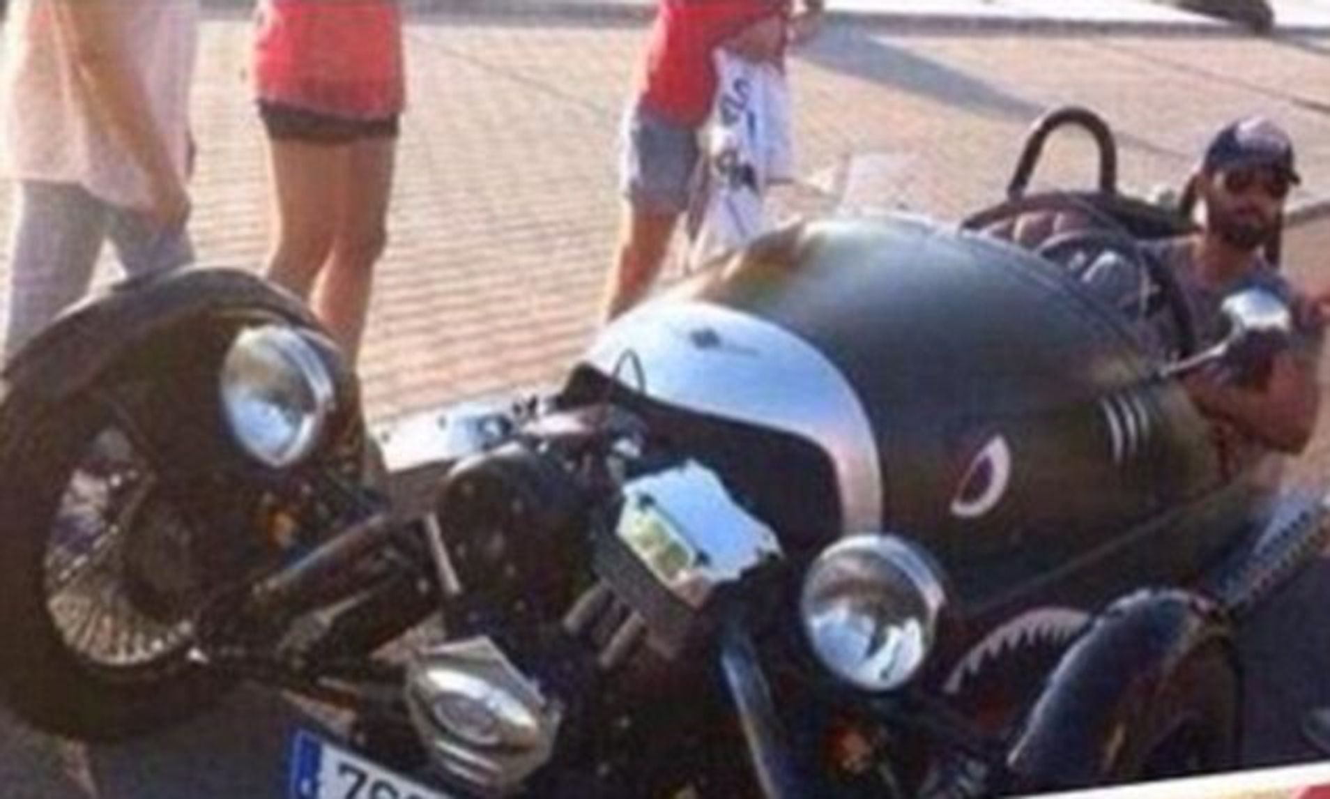 Entrenador baru Real Madrid Alvaro Arbeloa memiliki mobil klasik yang dibangun dari struktur bilah kayu, Morgan 3 Wheeler.