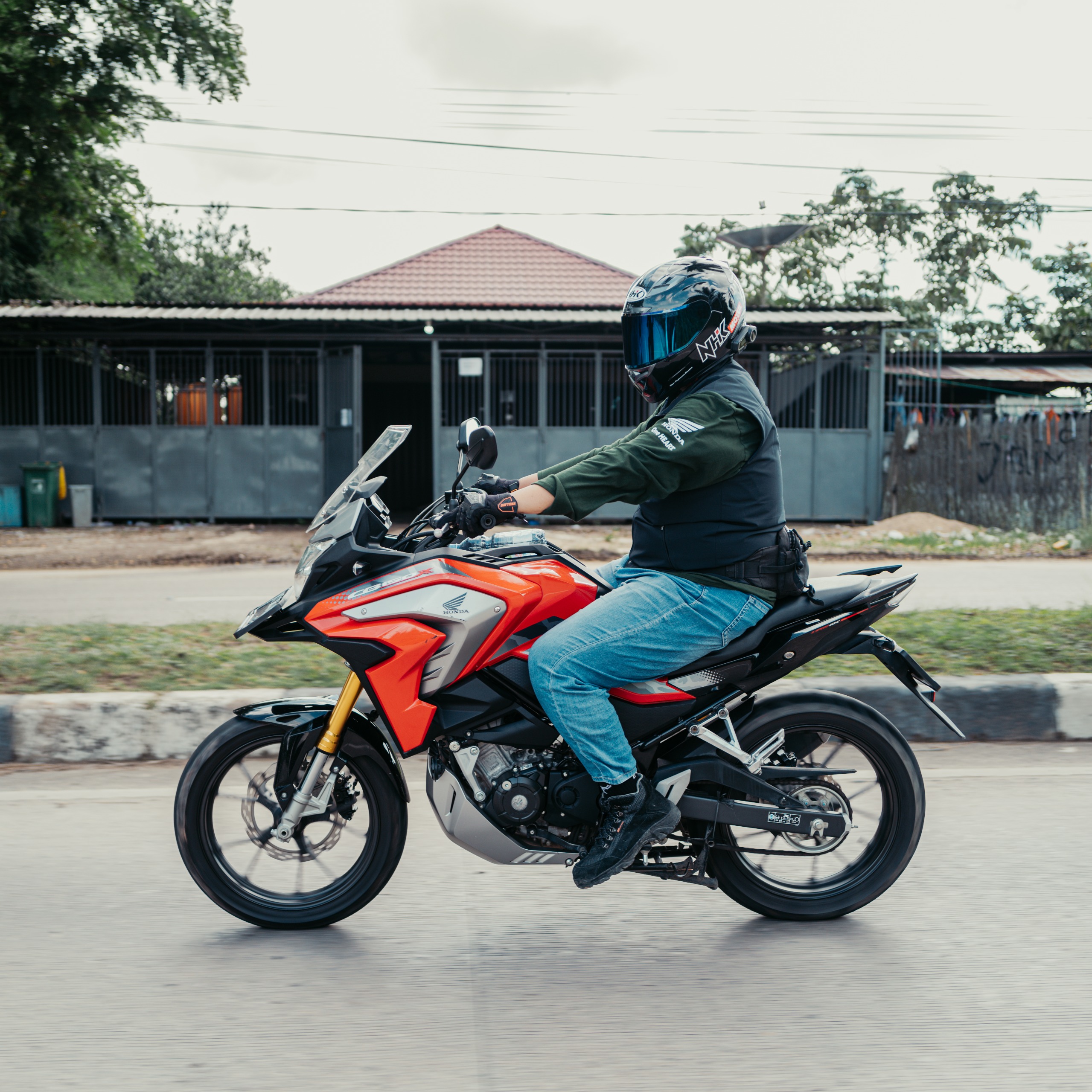 Tips ban motor tetap optimal dari Astra Motor Kaltim 2.