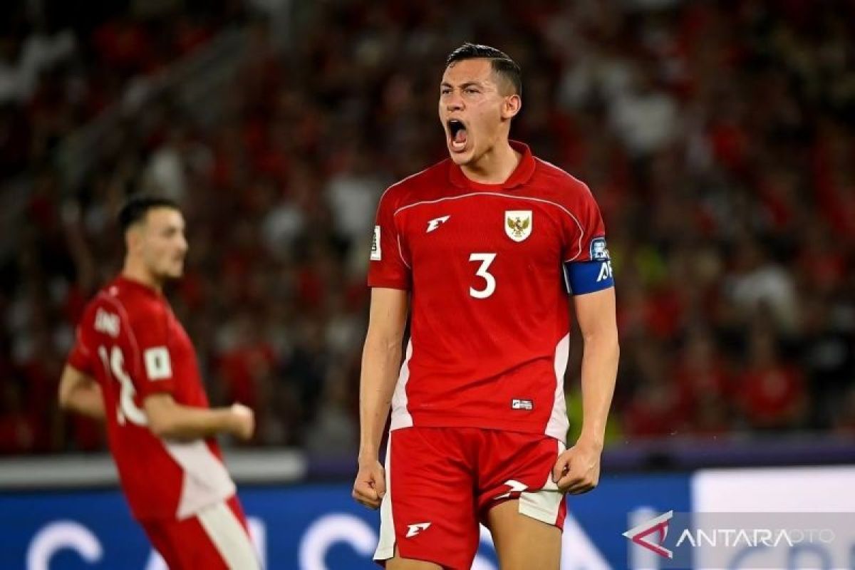 Bek tengah sekaligus kapten timnas Indonesia, Jay Idzes.