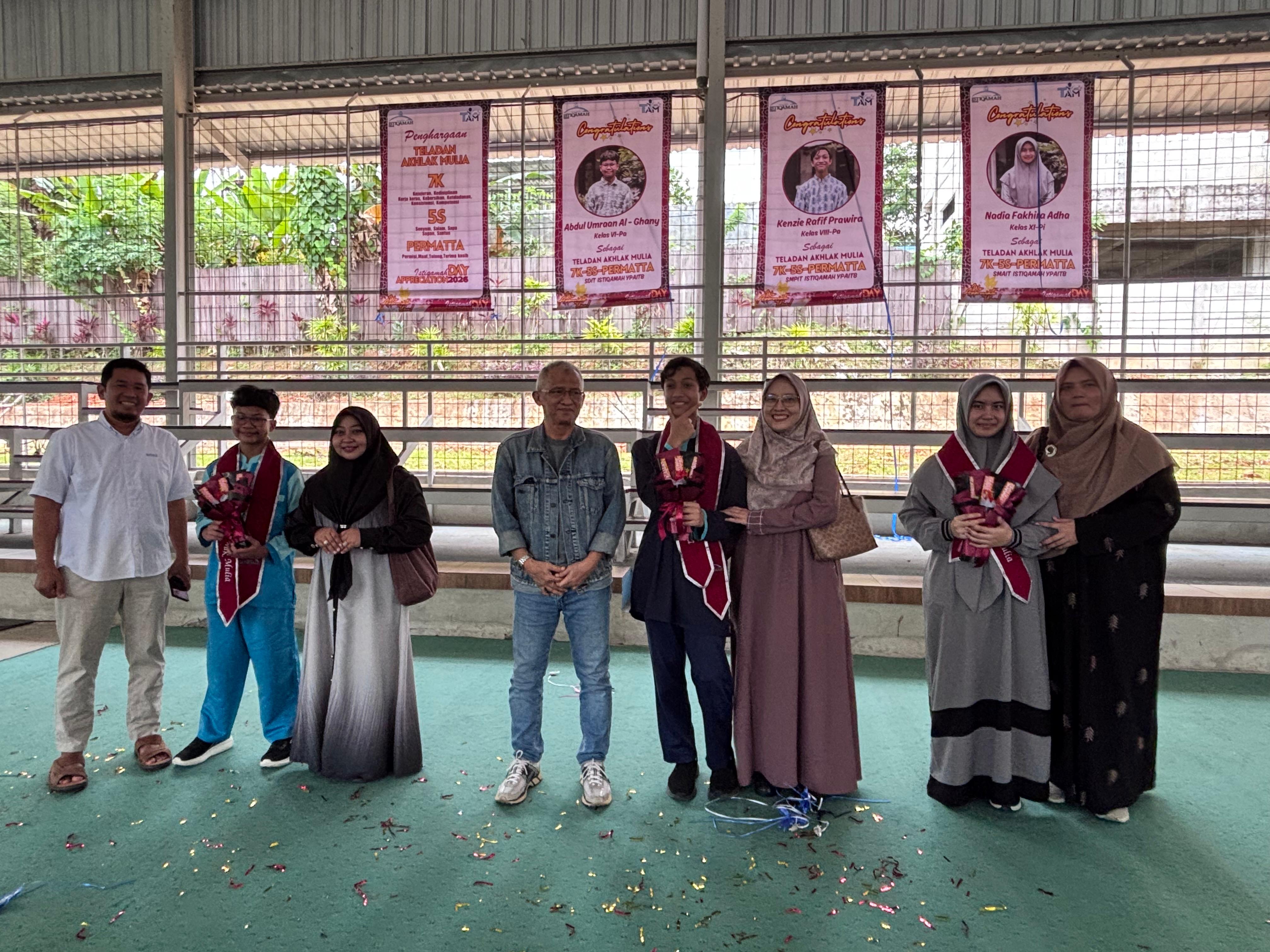 BENTUK APRESIASI: SIT Istiqamah YPAITB Balikpapan menggelar Istiqamah Day Appreciation Day 2026, bentuk penghargaan kepada siswa-siswi teladan berakhlak mulia dari jenjang SD, SMP, dan SMA.