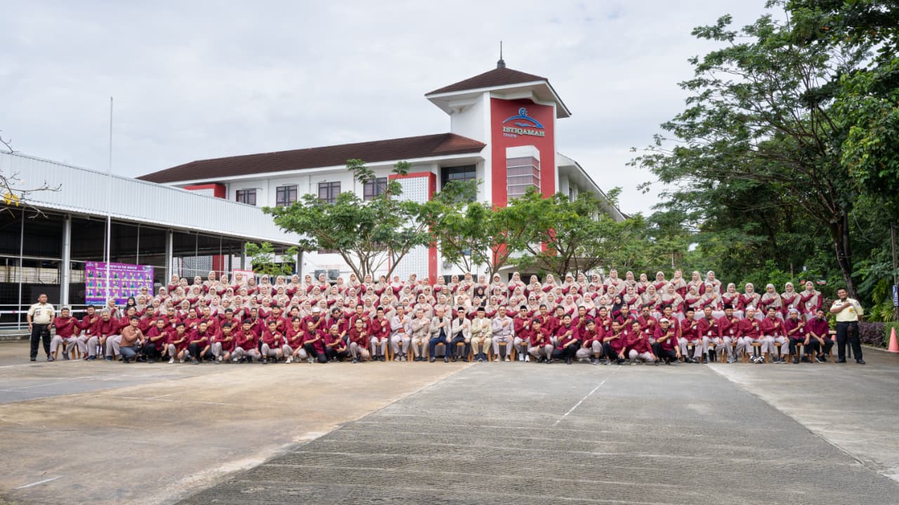 SABAN TAHUN: Annual Meeting jadi momentum strategis melihat capaian, tantangan, serta menyusun langkah nyata agar SIT Istiqamah YPAITB terus berkembang dan memberikan layanan pendidikan terbaik.