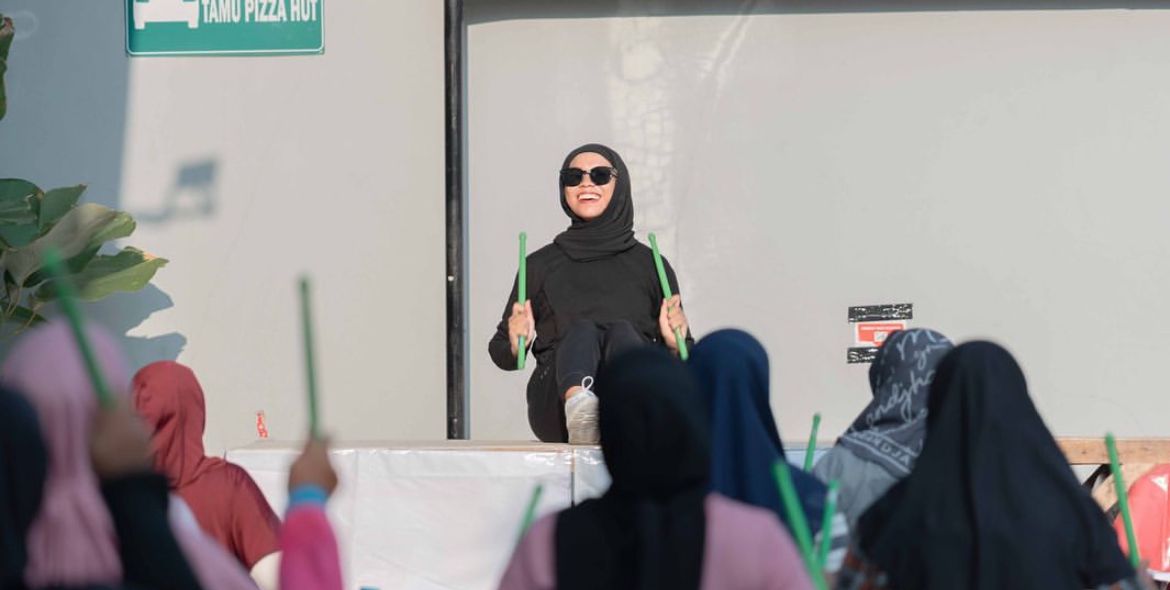 GAYA HIDUP SEHAT: Selain mengelola usaha jus dan katering, Wulan juga menjalani pola hidup aktif sebagai bagian dari komitmennya pada bisnis ramah kesehatan yang ia bangun.