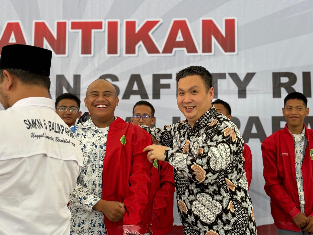 Peresmian program Sekolah Binaan Safety Riding di SMK 6 Balikpapan