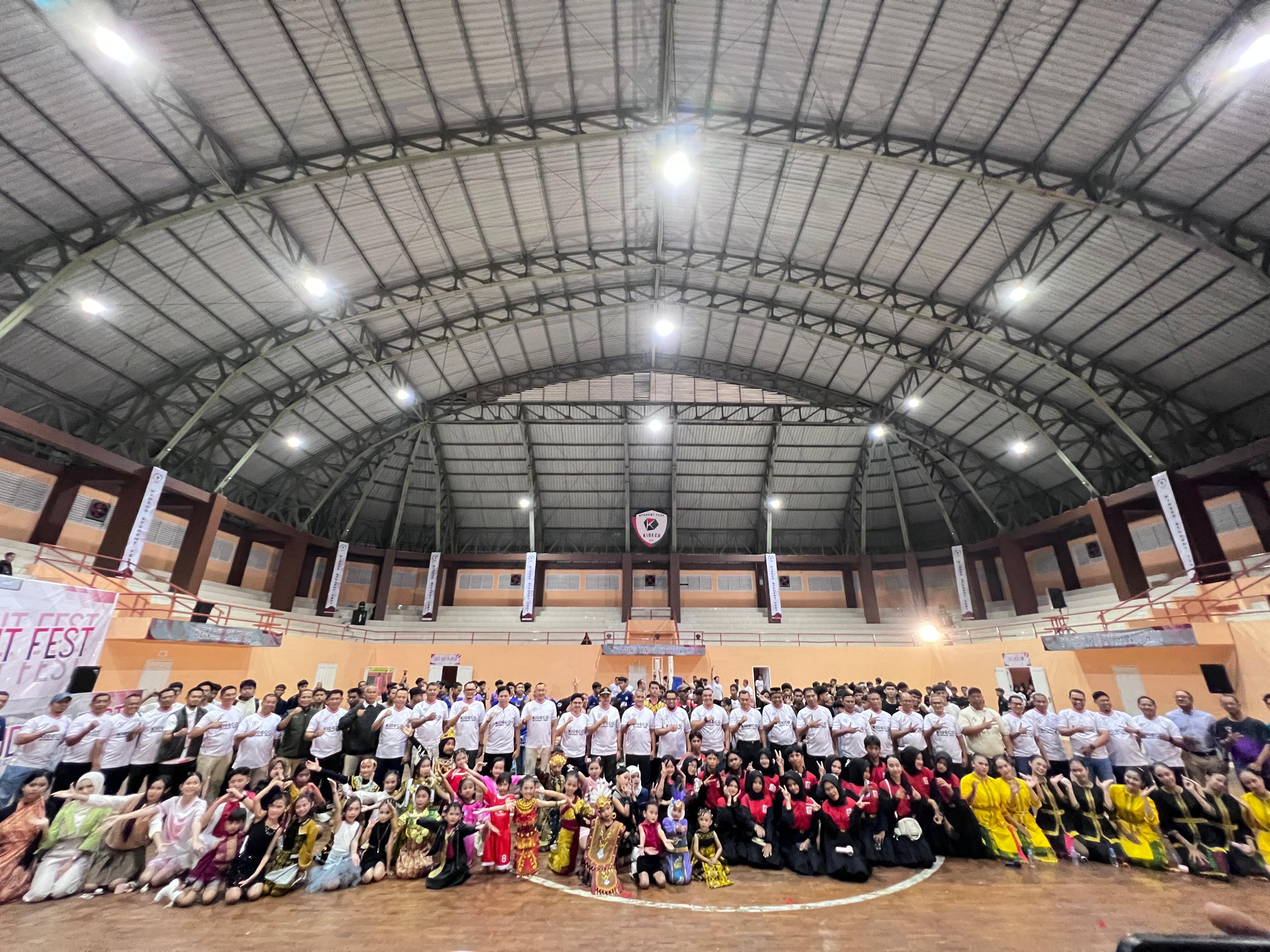 Event besar Kideco yaitu Kideco Student Fest 2026 yang diikuti para pelajar resmi dibuka, Rabu (21/1/2026) malam. (Foto: Najib)