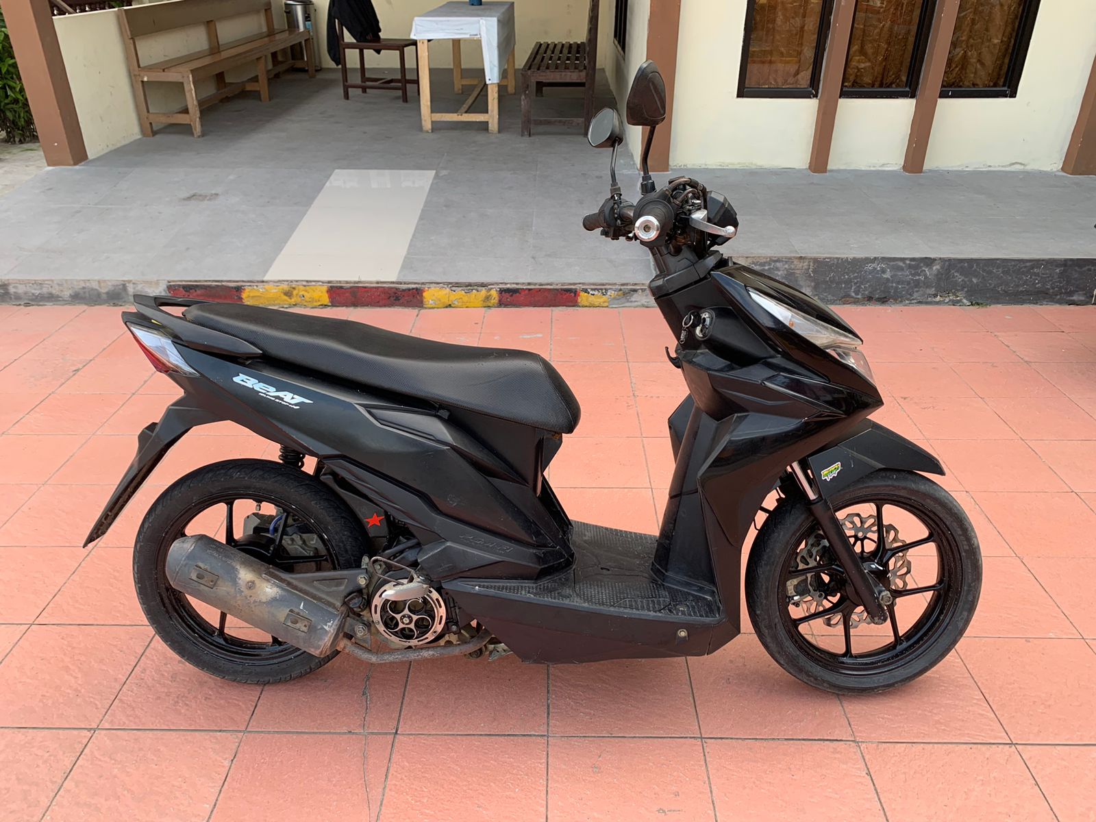 DICURI: Barang bukti sepeda motor yang berhasil diamankan oleh Unit Reskrim Polsek Penajam, Polres PPU.