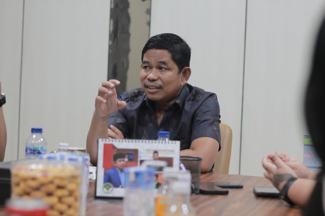 Ketua DPRD PPU, Raup Muin