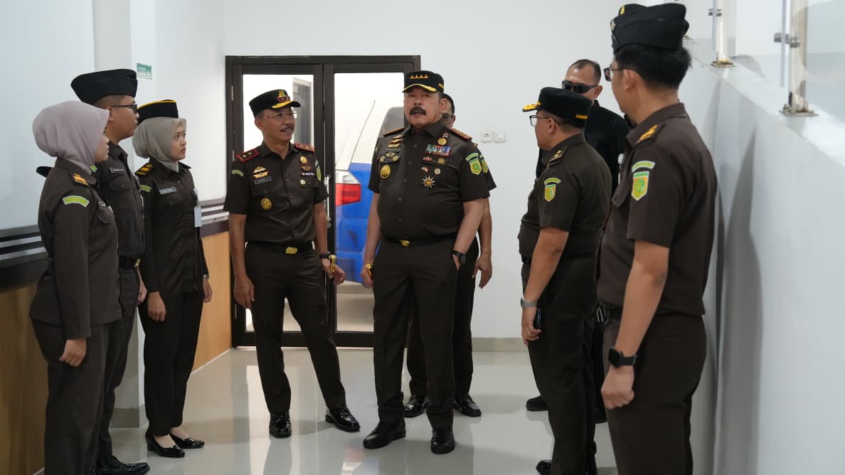 Jaksa Agung ST Burhanuddin memberikan pengarahan langsung ke seluruh jajaran kejaksaan se-Kaltim.