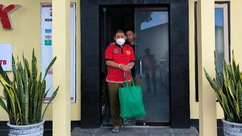 PENCABULAN: Tersangka kasus pencabulan mantan dosen UIN Mataram, Wirawan Jamhuri.