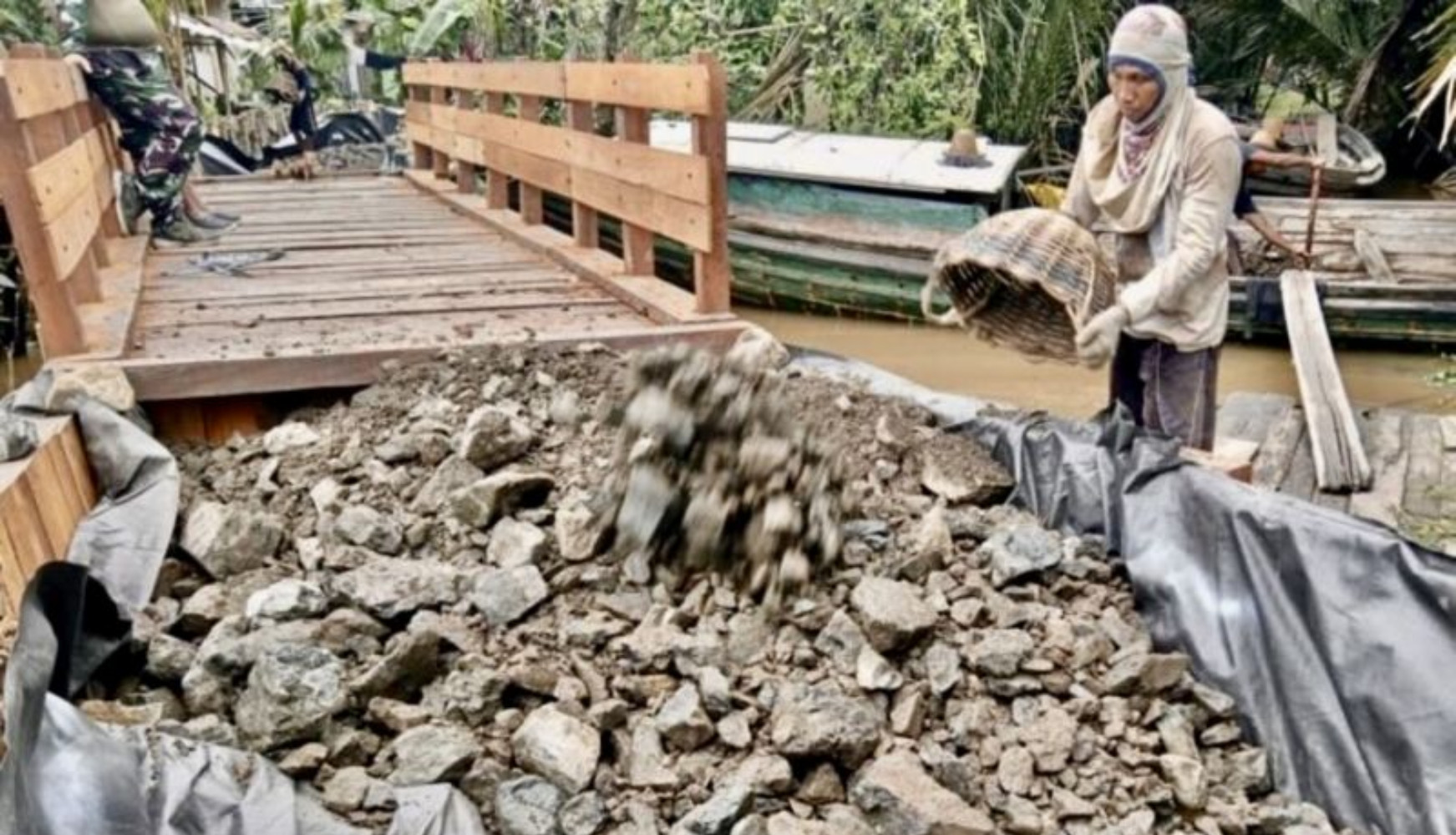 TMMD: Ini kegiatan pembangunan jembatan pada TMMD tahun sebelumnya.