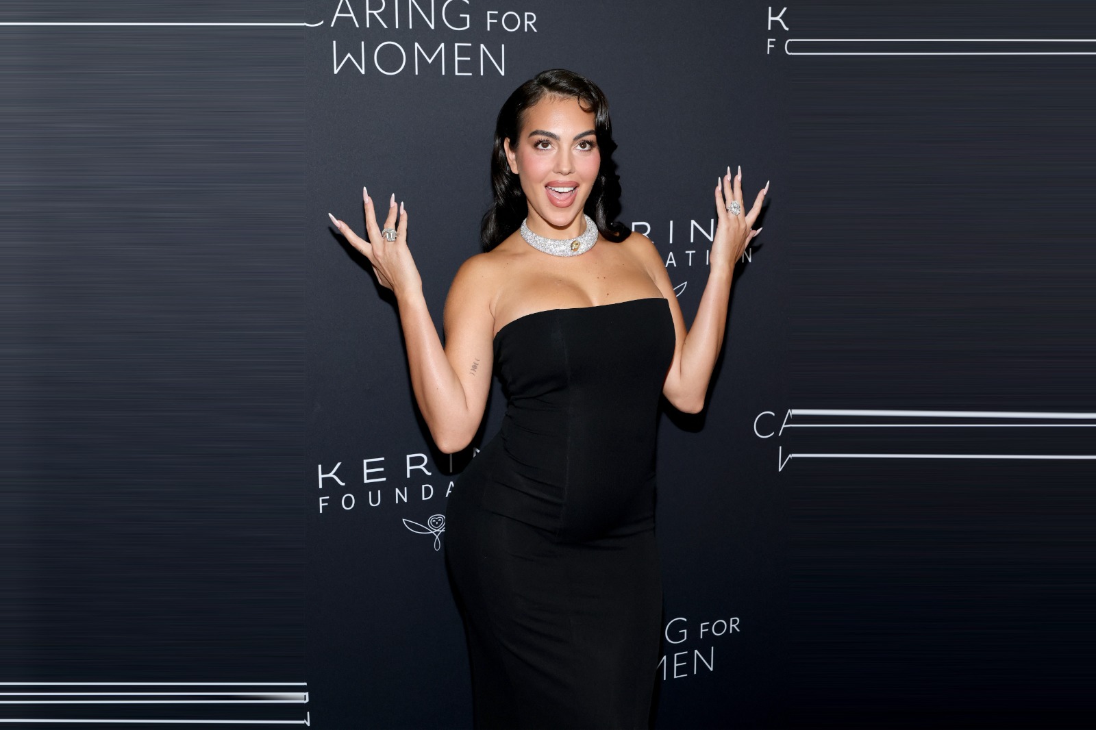 Georgina Rodriguez mendapat hadiah spesial dari Cristiano Ronaldo di hari ulang tahunnya.