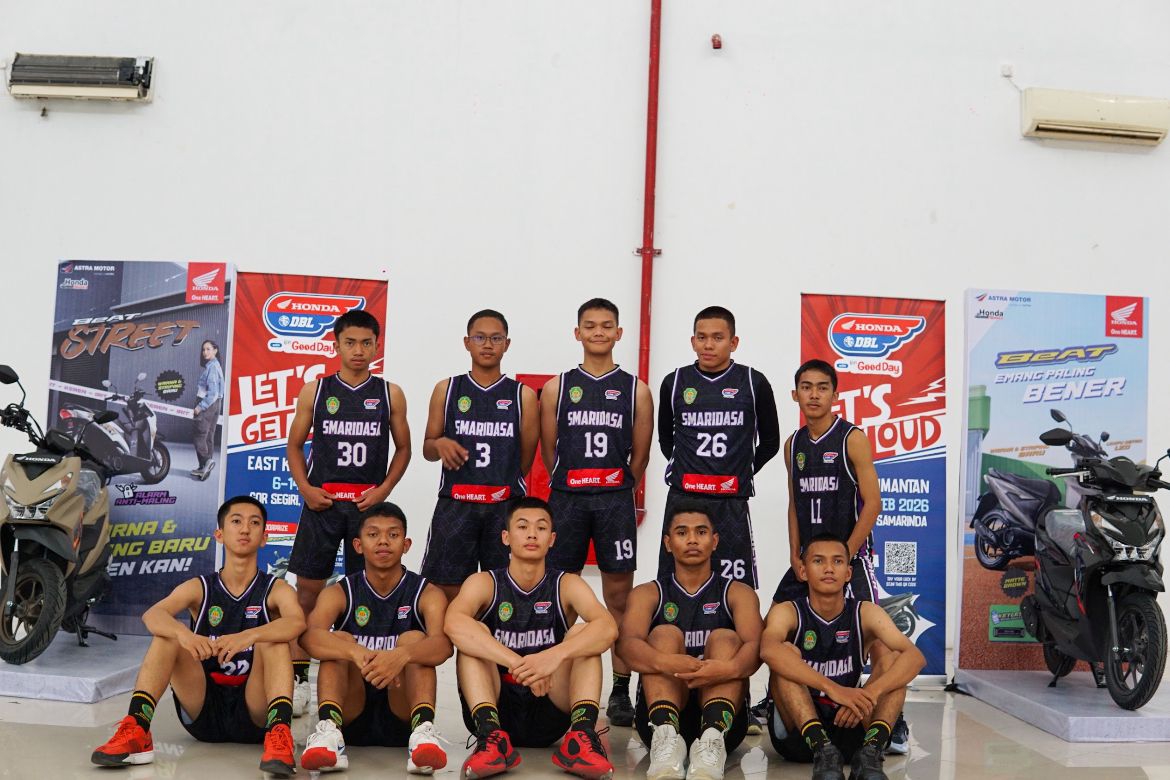 Tim basket putra SMAN 10 Samarinda siap menggebrak Honda DBL 2026.