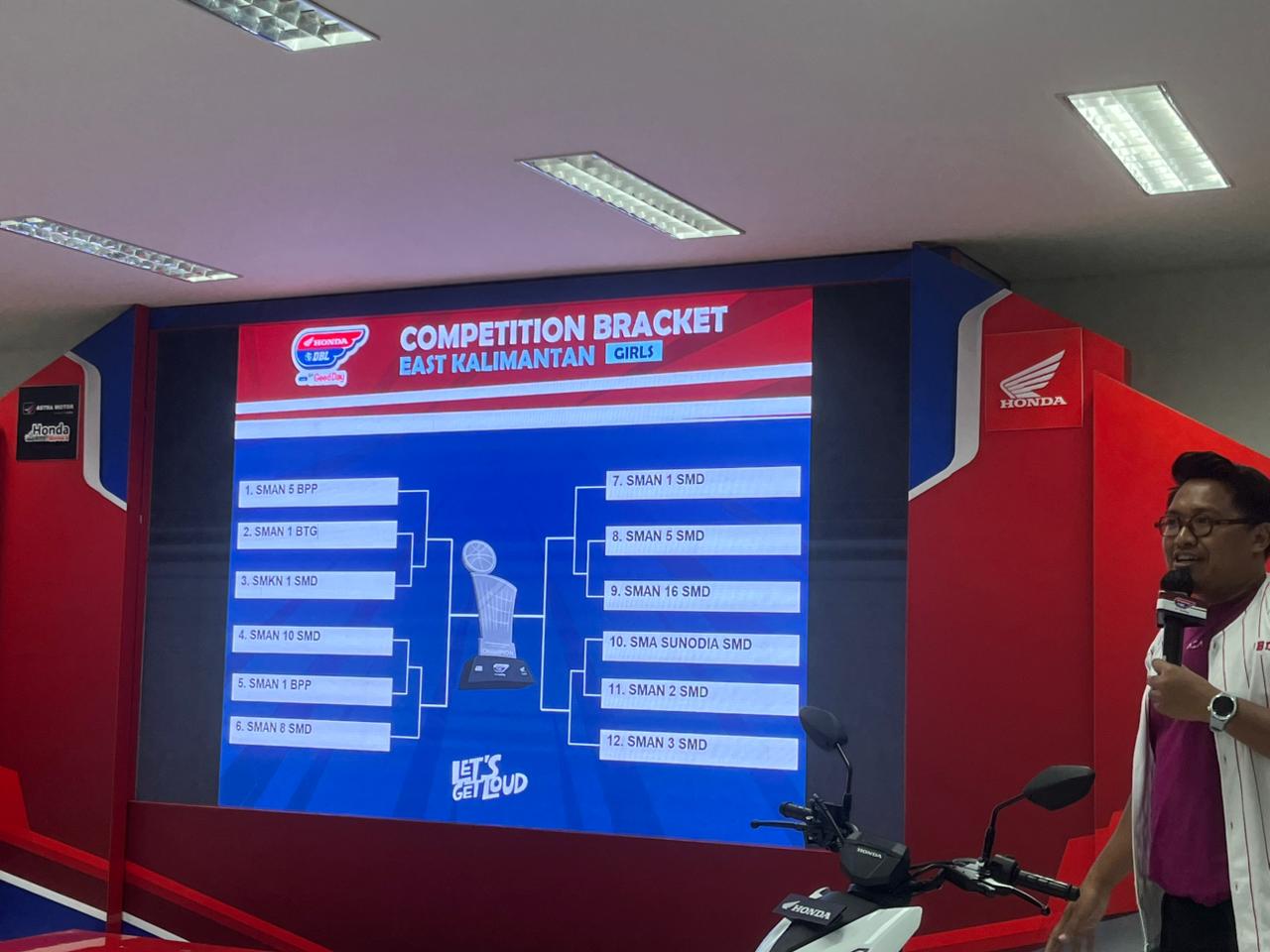 Drawing Tim Basket Putri 5x5 pada Honda DBL with Kopi Good Day 2026 East Kalimantan. (FOTO NASYA/KP)