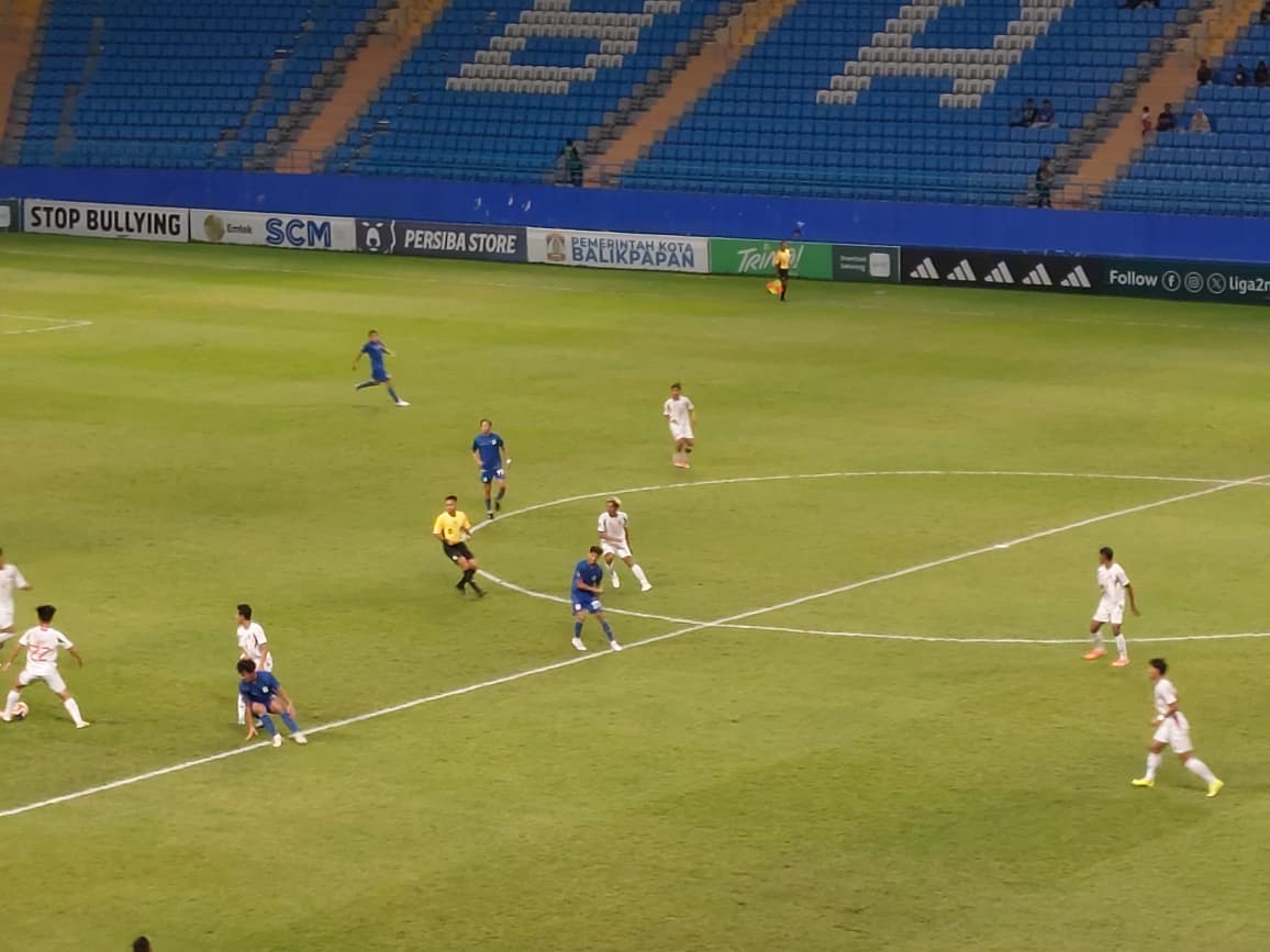 Persiba Balikpapan vs Deltras FC 1-1 di babak pertama. (Foto: Okta/KP)