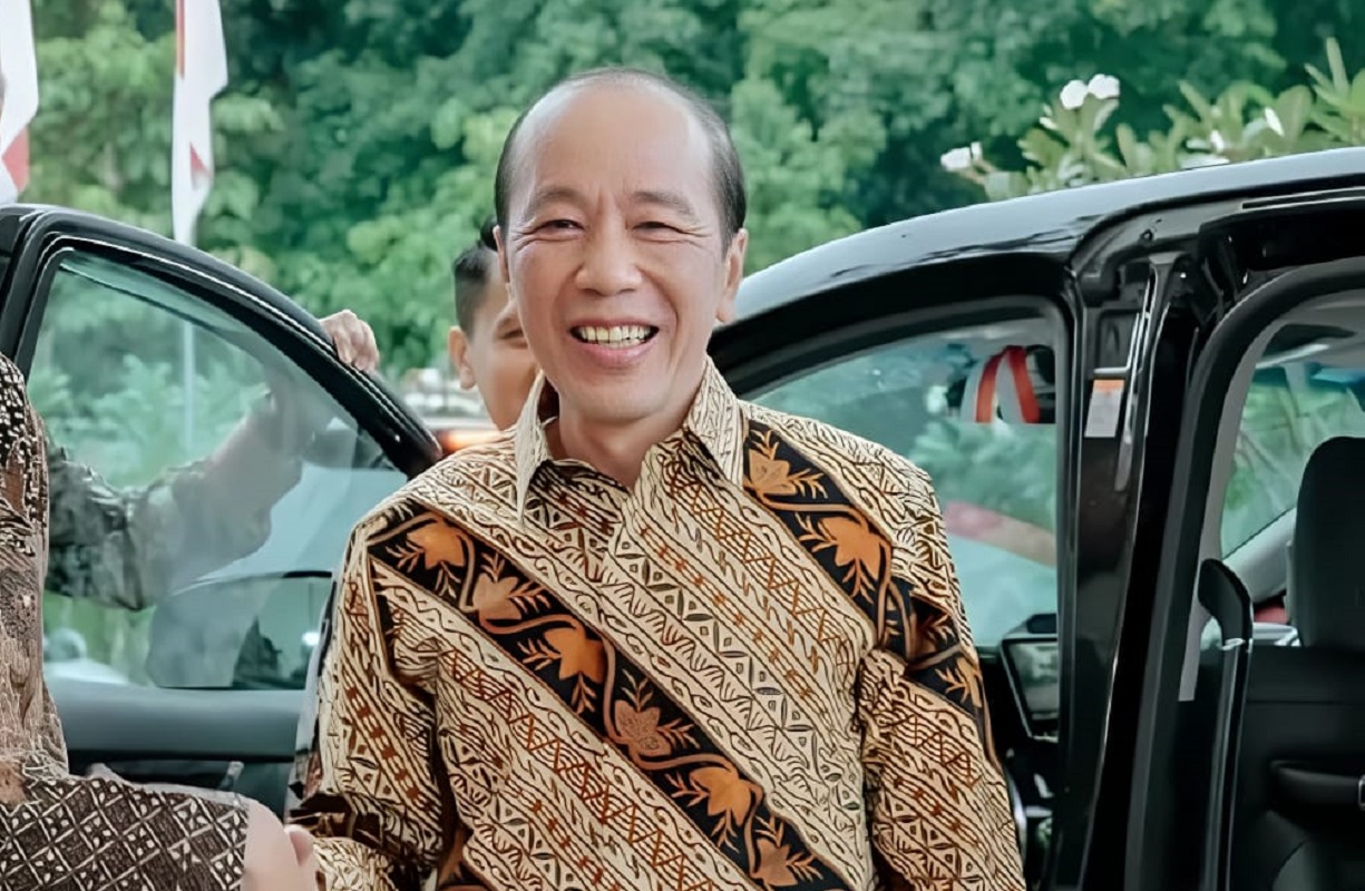 Jokowi menyebut keberlanjutan pemerintahan Prabowo Subianto dan Gibran Rakabuming Raka untuk dua periode.