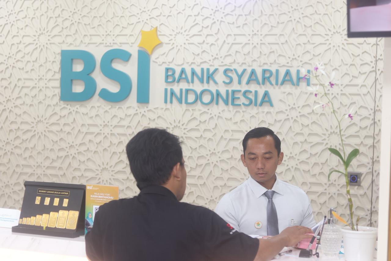 PEMBEDA: Di saat banyak bank fokus mengembangkan kredit dan simpanan konvensional, Bank Syariah Indonesia (BSI) memilih memperkuat diferensiasi melalui bisnis emas.