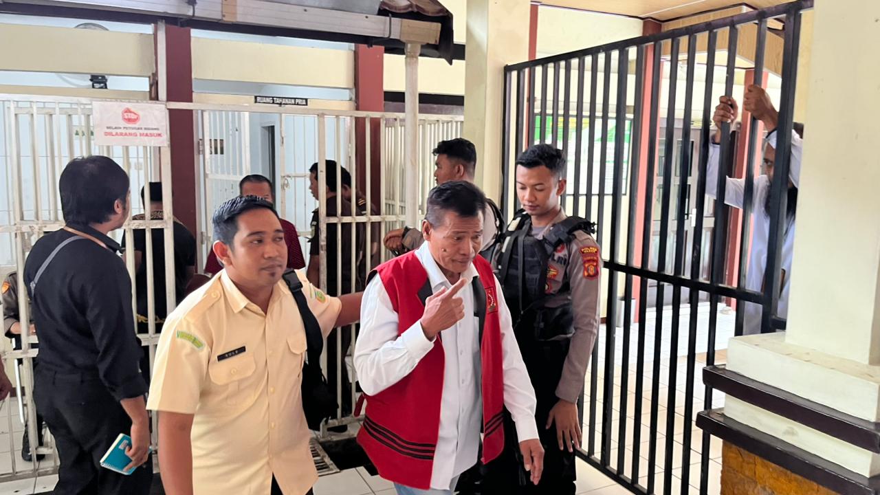 Terdakwa Misran Toni di Pengadilan Negeri Tanah Grogot, Paser.