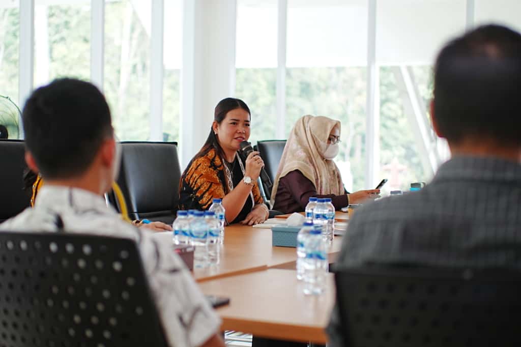 TEGAS: Ketua DPRD Mahulu Devung Paran saat memimpin RDP beberapa waktu lalu.