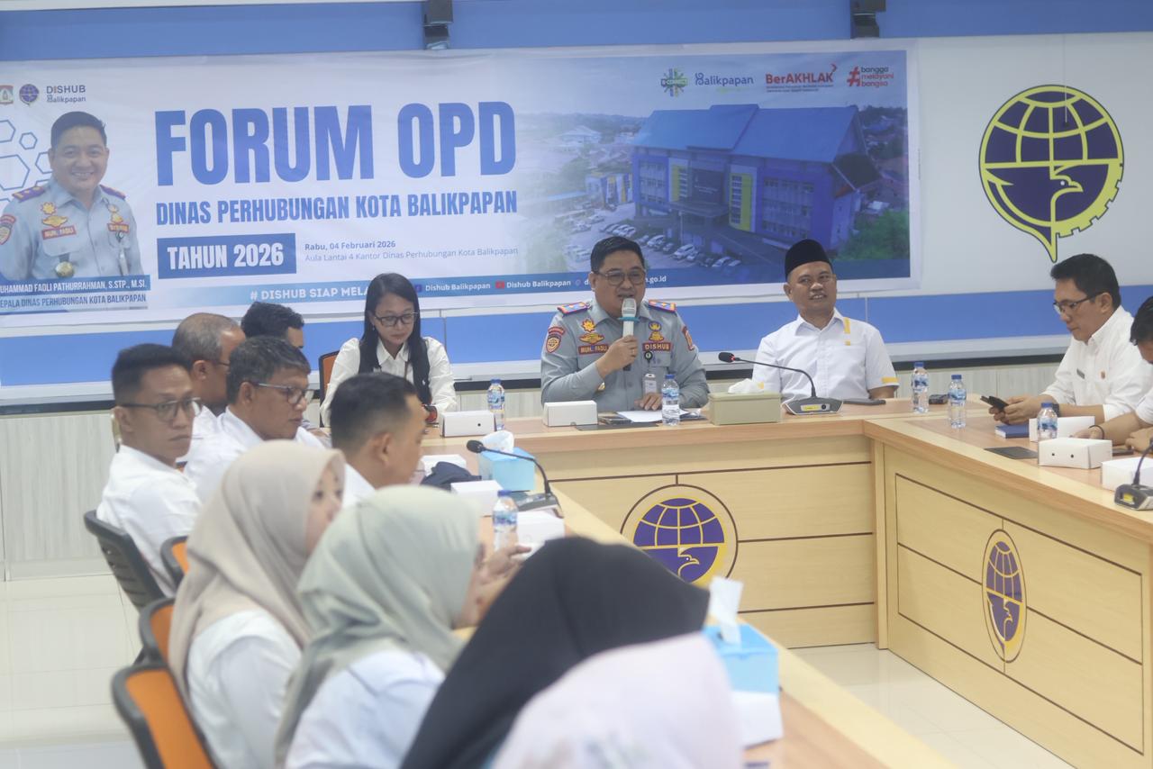 SINKRONISASI PROGRAM: Kepala Dishub Balikpapan memaparkan program kerja dalam Forum OPD Dishub Balikpapan di Balikpapan, Rabu (3/2/2026).