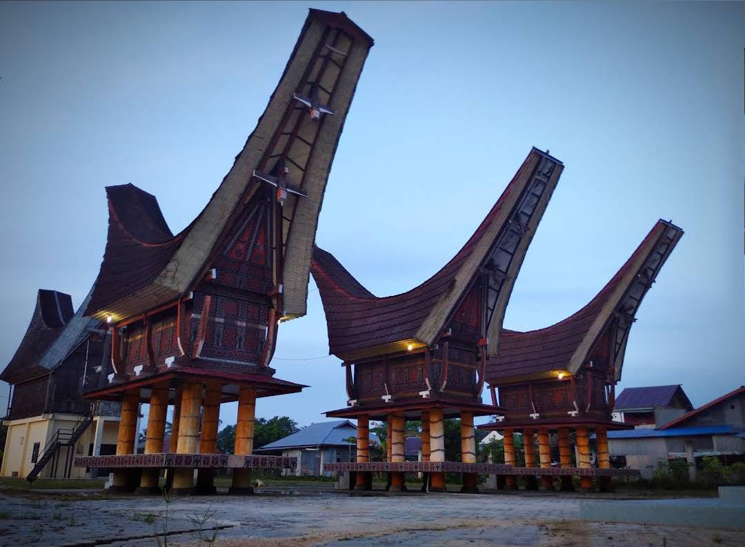 DESTINASI BUDAYA: Jumlah rumah tongkonan di Kelurahan Kanaan akan bertambah seiring rencana Pemkot Bontang untuk melakukan pembangunan.