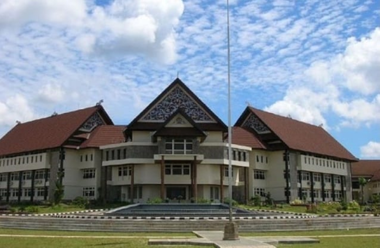 Kantor Bupati Kabupaten Kutai Barat.