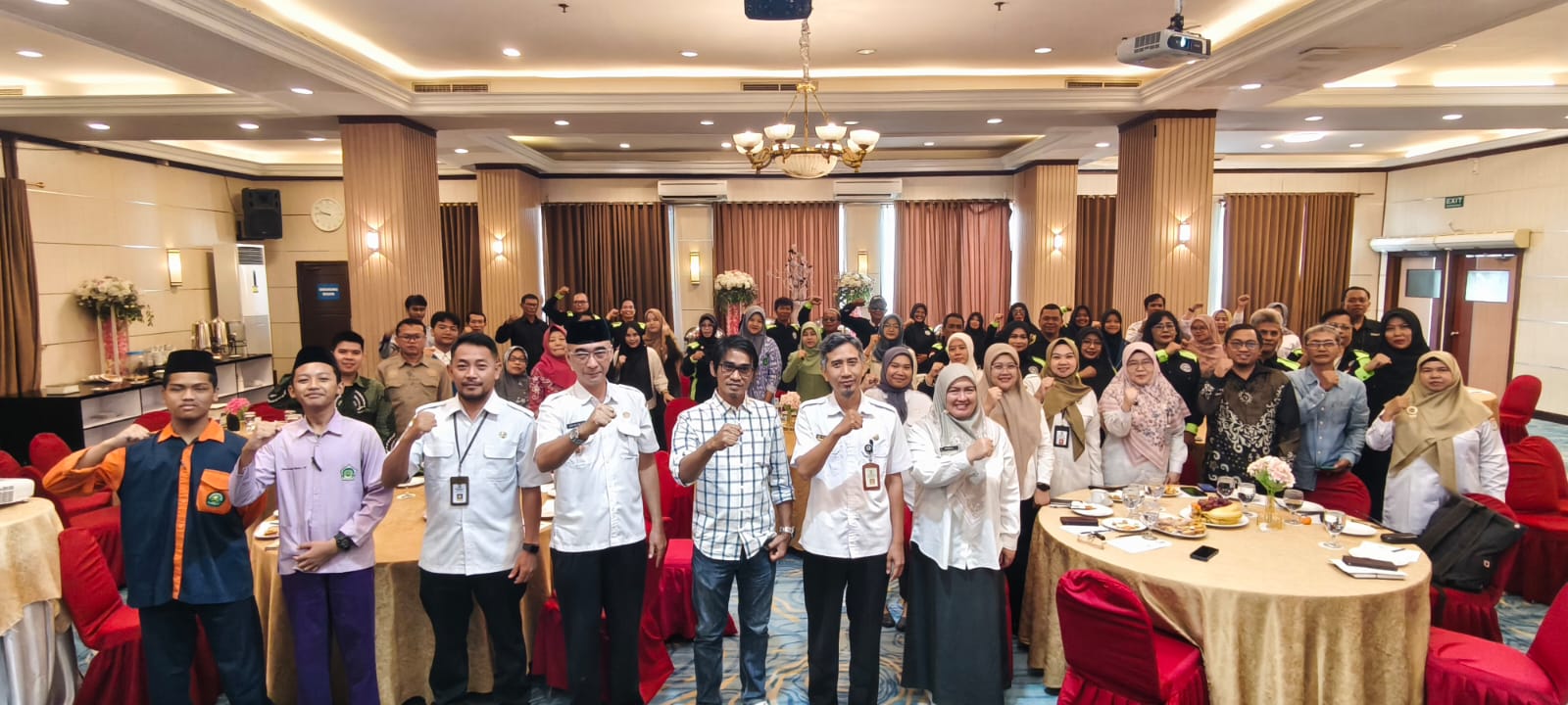 Para narasumber dan antusias pengurus Posyantek tingkat Kelurahan hingga Kecamatan mengikuti sosialisasi.