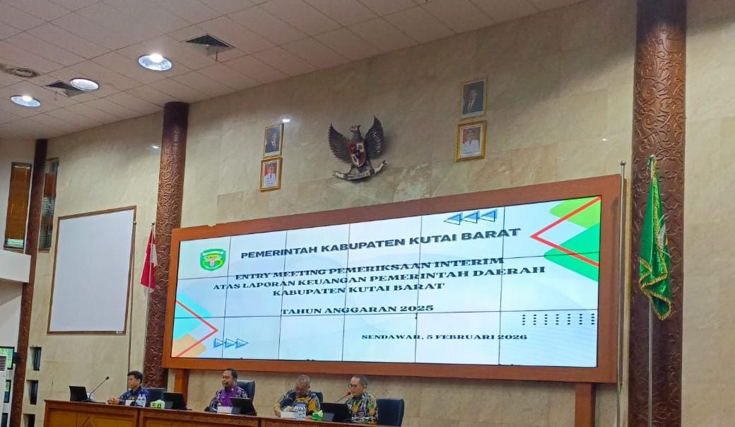 PENGELOLAAN KEUANGAN: Suasana entry meeting Pemkab Kubar dan BPK RI Perwakilan Kaltim.