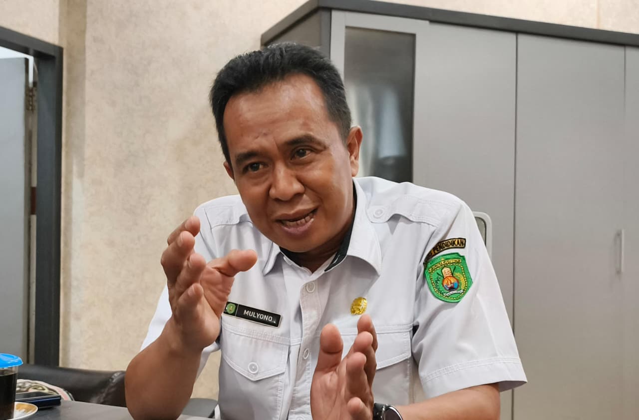 Kepala Disdikbud Kutim Mulyono
