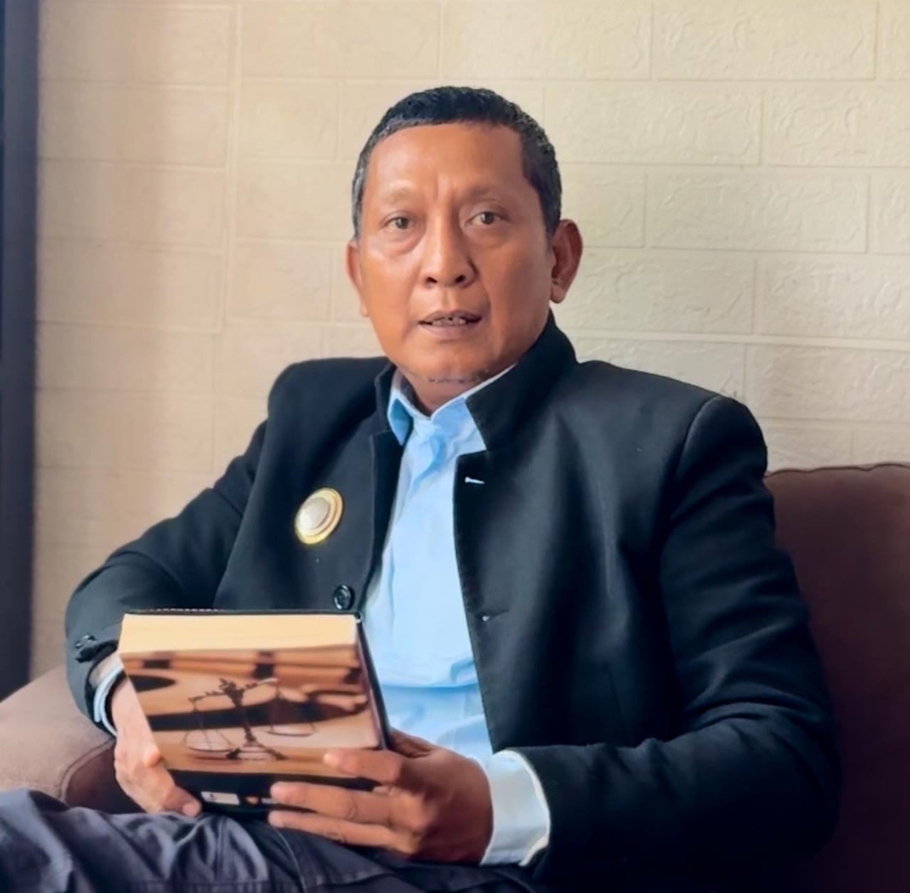 Ketua Panitia Diskusi Publik ADVOKAI, Adv Bambang Wijanarko SH CIL CPArd.