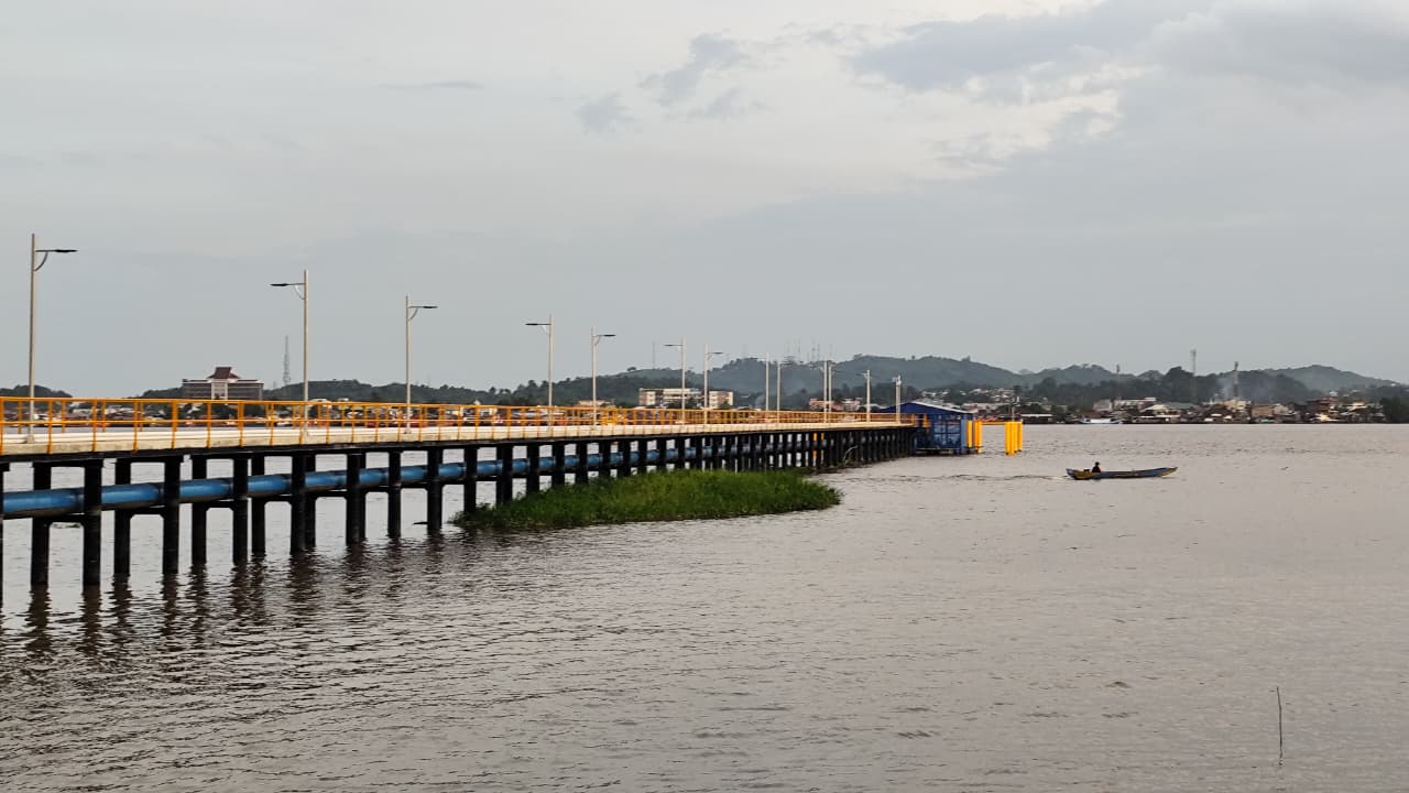 UPAYA: Salah satu intake yang kini dikelola Perumdam Tirta Kencana Samarinda yang mengolah air Sungai Mahakam untuk didistribusikan ke pelanggan.