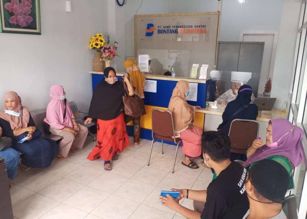 SIMPAN: Perumda AUJ memiliki rekening deposito di Bank Bontang yang merupakan unit usahanya. ADIEL KUNDHARA/KP