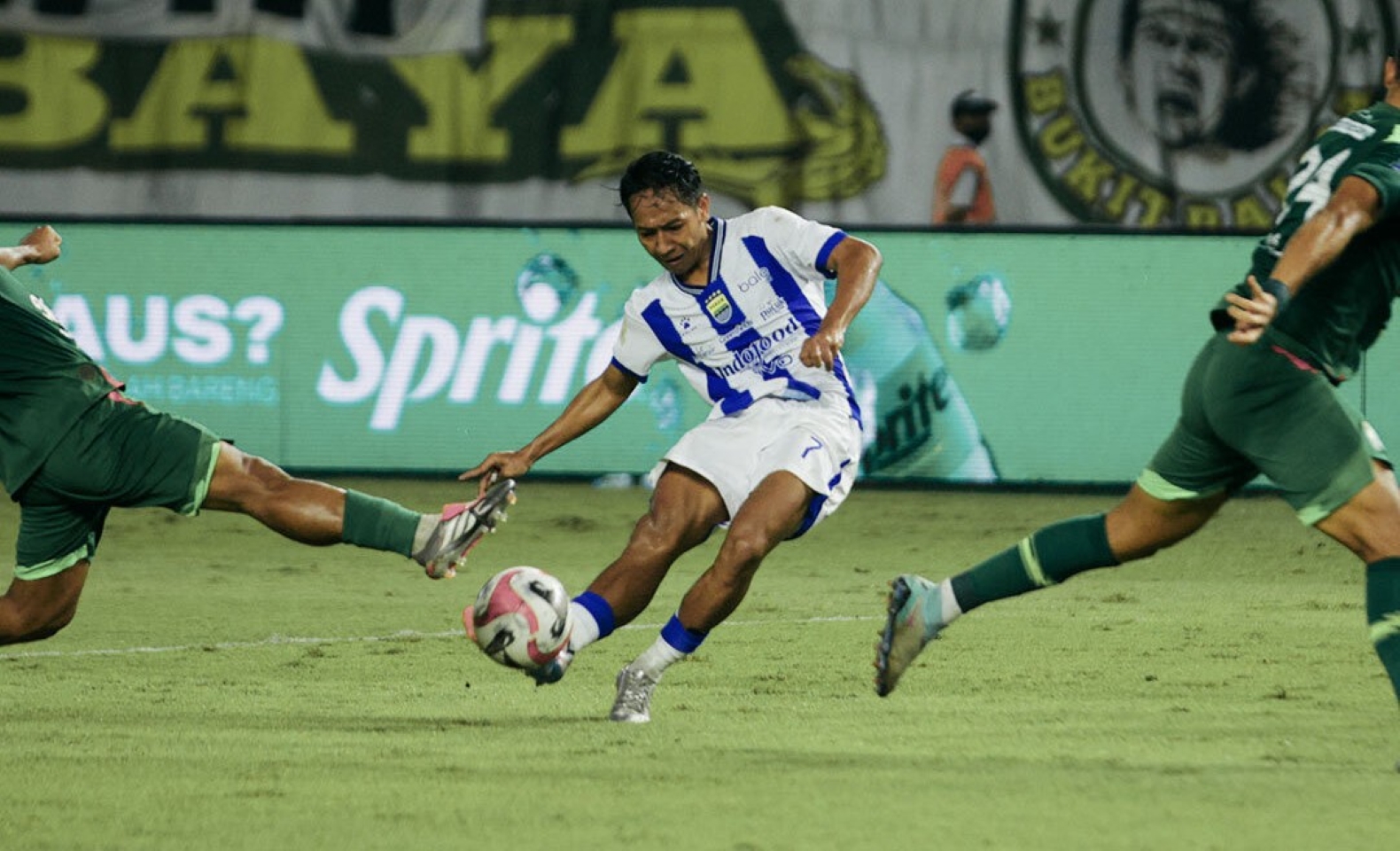 Hasil Akhir Persebaya vs Persib di Pekan Ke 24 BRI Super League 2025/2026.