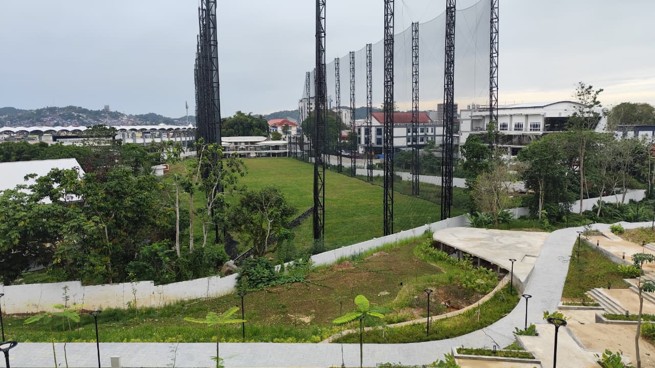 Driving Range Samarinda hingga kini belum difungsikan. (FOTO DENNY SAPUTRA/KP)