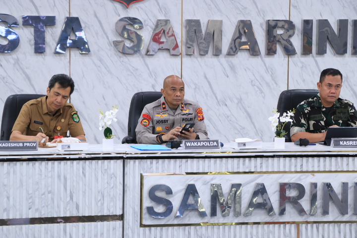 VIRTUAL: Wakapolda Kaltim Brigjen Pol Adrianto Jossy Kusumo mengikuti virtual Rapat Koordinasi Lintas Sektoral (Rakor Linsek) Nasional.