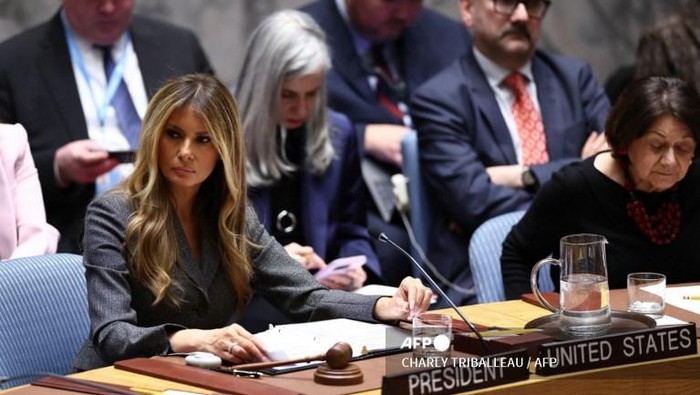 BAHAS: Ibu Negara Amerika Serikat, Melania Trump memimpin pertemuan Dewan Keamanan (DK) PBB bahas anak-anak korban perang.  