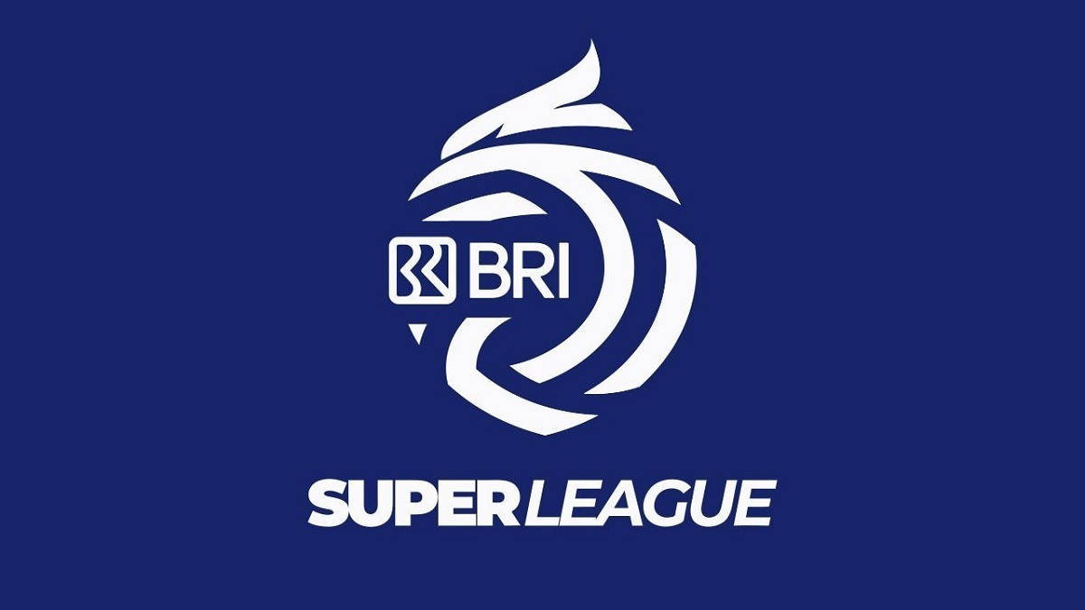 Ilustrasi. Duel perebutan bola dalam laga update klasemen dan jadwal Super League pekan ke 24 antara tim papan atas.