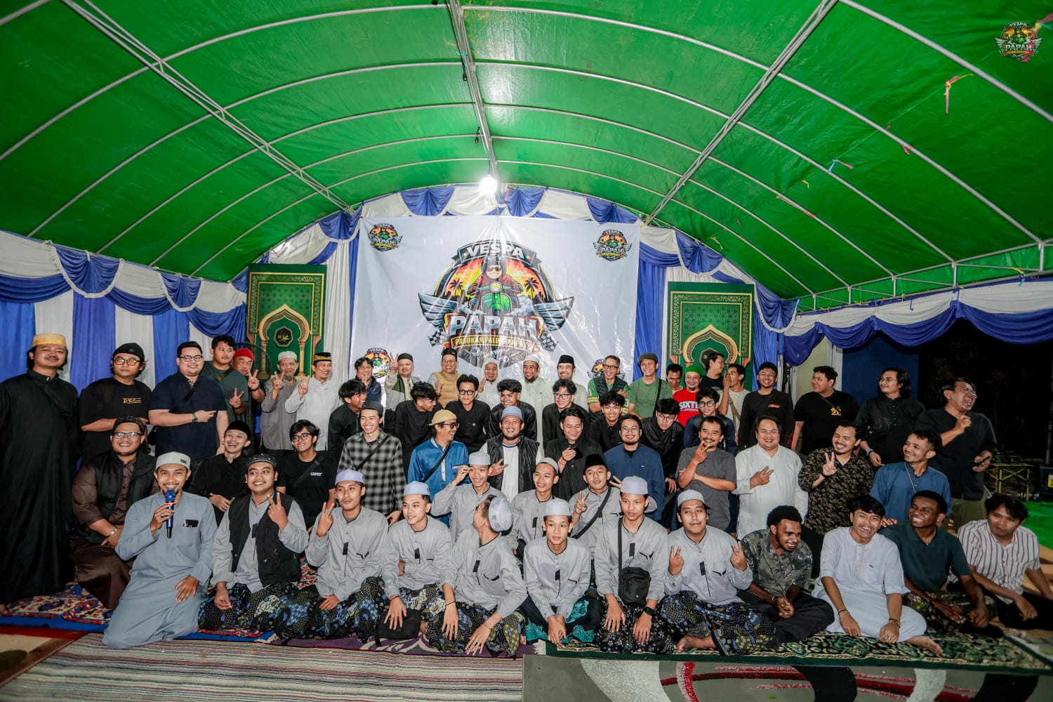 Komunitas Papah Vespa (Pasukan Paling Happy) kembali menunjukkan kepeduliannya melalui kegiatan sosial bertajuk &ldquo;Ramadhan Bersama PAPAH VESPA &ndash; Bahagia Itu Berbagi&rdquo;.