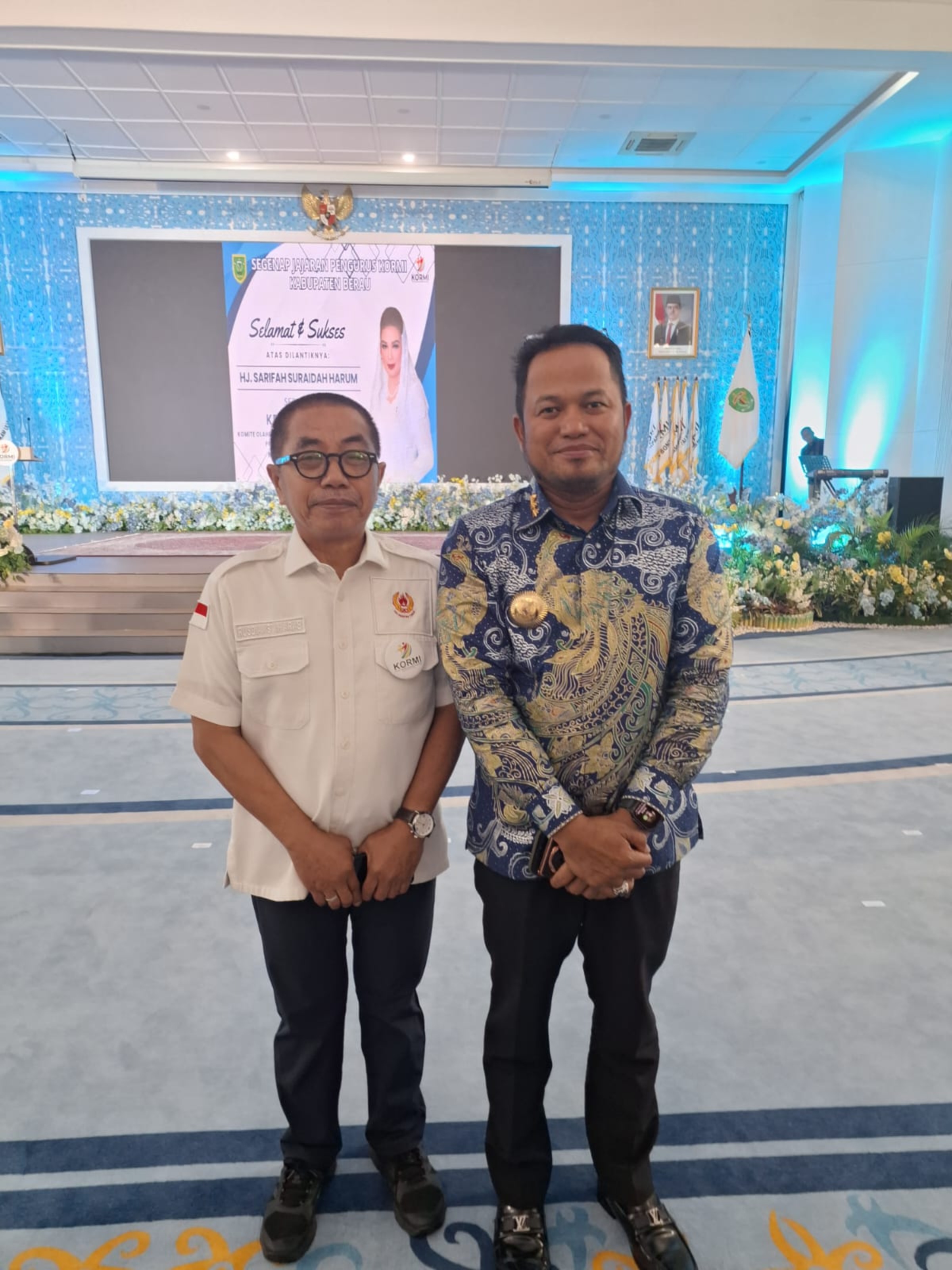 Ketua KONI Kaltim Rusdiansyah Aras bersama Gubernur Rudy Mas'ud dalam sebuah kesempatan. 