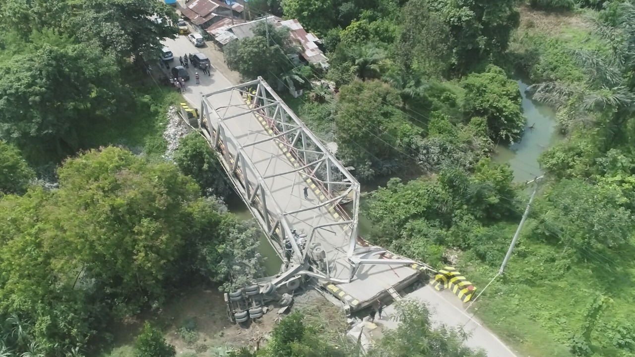 GANTI BARU: Jembatan Busui di Kecamatan Batu Sopang yang ambruk sejak 2025, bakal dibangun tahun 2026 ini. 